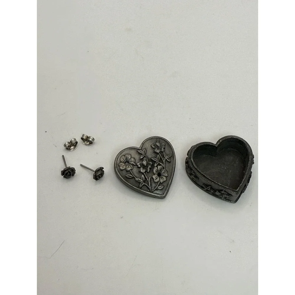 Vintage Torino Pewter Heart Trinket Box Floral Relief w/ Rose‎ Stud Earrings Set